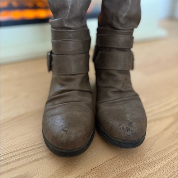 Brown Leather Knee-High Boots - Picture 7 of 8